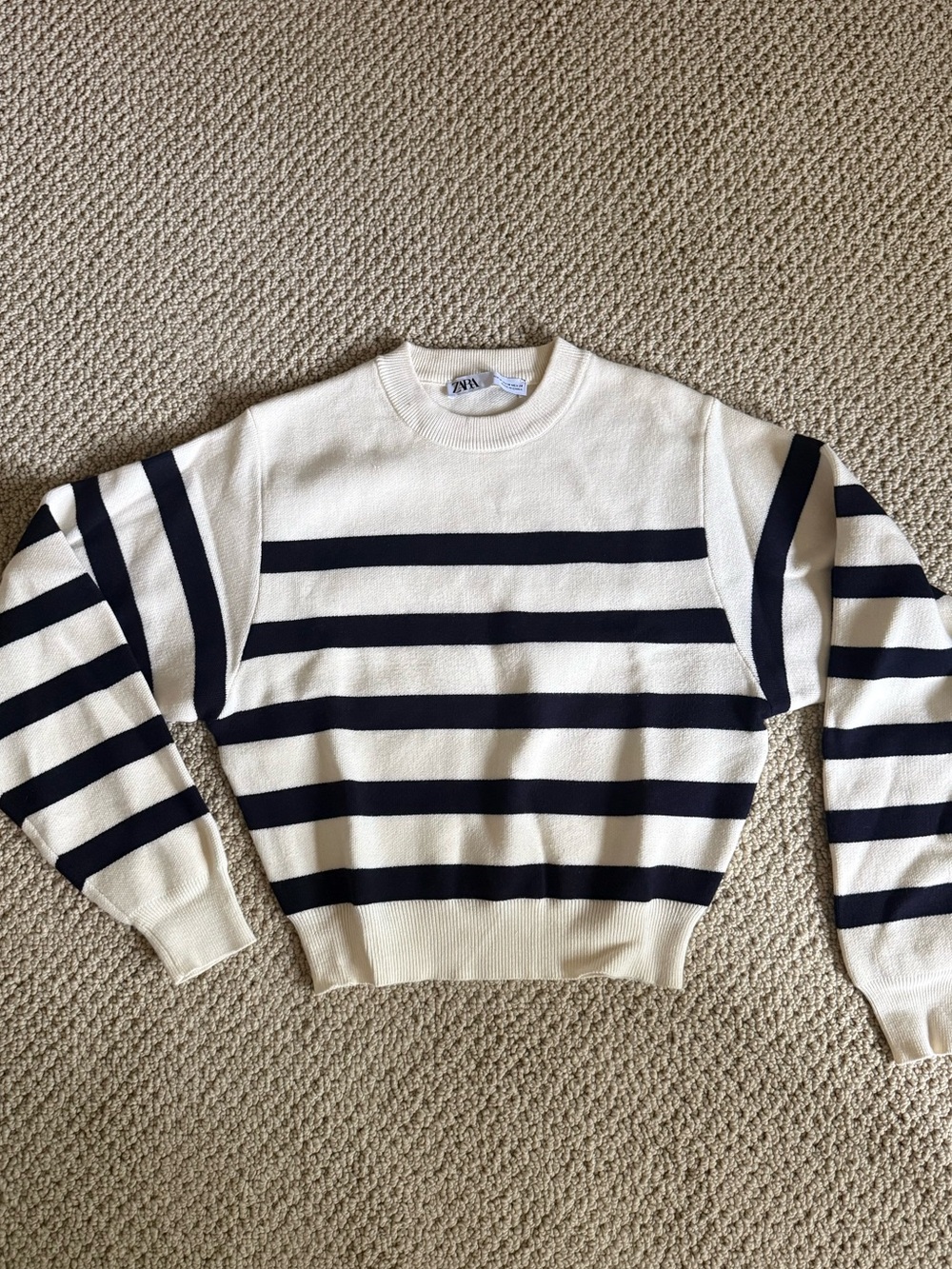 Zara Cream & Navy Striped Crewneck Pullover